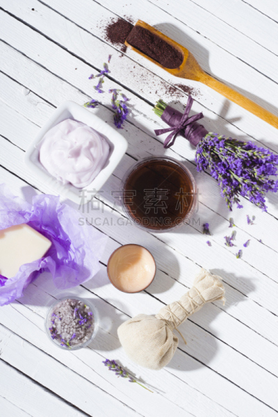 spa美容,熏衣草,垂直画幅,留白,彩妆,奶油,乡村风格,化妆用品,明亮,润肤露