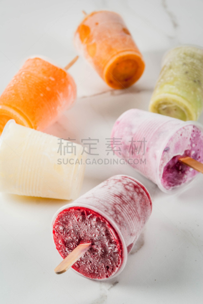 果汁,沙冰,垂直画幅,冰淇淋,樱桃,配方,夏天,甜点心,棍,柠檬