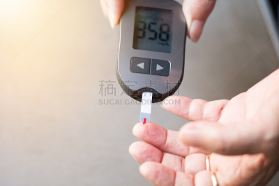 糖,老年女人,支票,血糖检测,多糖症,血糖测定仪,血糖过低,葡萄糖,胰岛素,低的