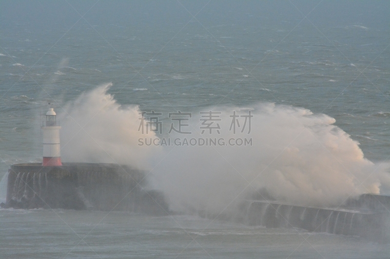 暴风雨,纽黑文,波浪,水平画幅,无人,2015年,英国,东苏塞克斯,环境,海洋