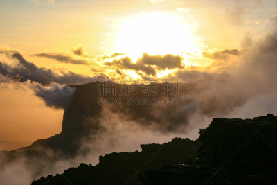 A view towards Kukenan while hiking Mount Roraima on the border between Venezuela, Brazil and Guyana