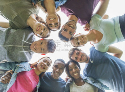 人群,大学生,天空,青少年,高视角,非裔美国人,草,男性,南欧血统,青年人