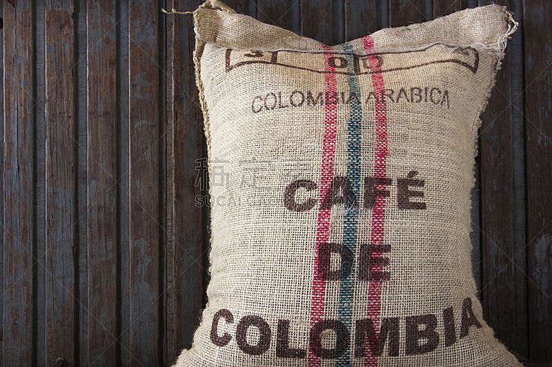 粗麻布袋,南美,烤咖啡豆,褐色,咖啡店,休闲活动,芳香的,咖啡生豆,水平画幅,高视角