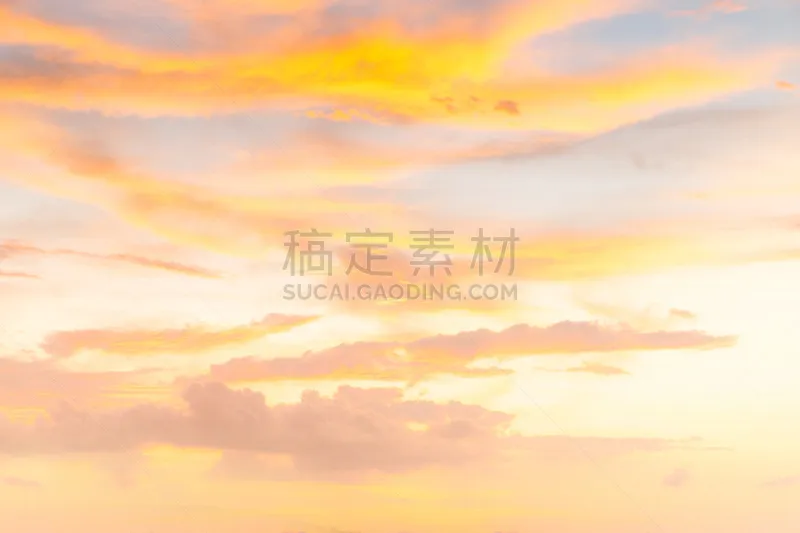 橙色 云 背景 柔焦 天空 美 水平画幅 夜晚 无人 早晨图片素材下载 稿定素材 橙色 云 背景 柔焦 天空 美 水平画幅 夜晚 无人 早晨图片素材下载 稿定素材