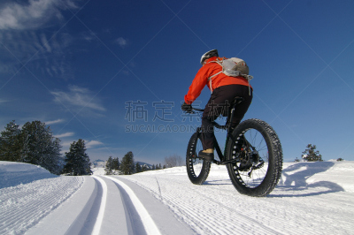 滑雪痕,北欧,胖胎自行车,天空,水平画幅,冬天,雪,无人,蓝色,户外