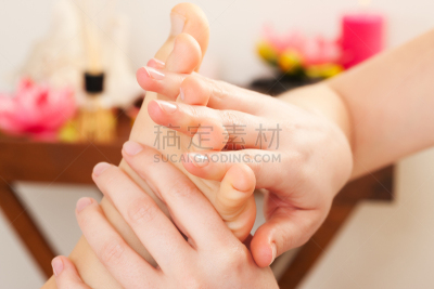脚部按摩,spa美容,反射疗法,人类脚趾,美,水平画幅,健康,按摩师,部分,彩色图片