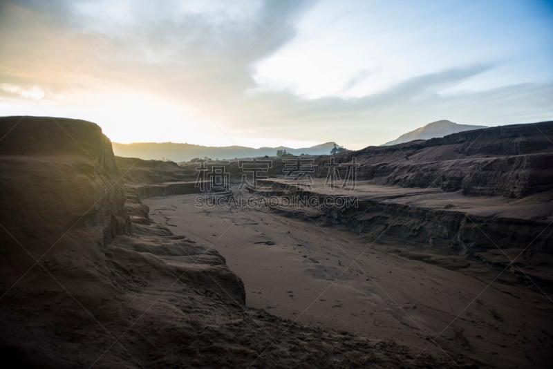 婆罗摩火山,火山,塞梅鲁火山,滕格尔火山,Bromo-Tengger-Semeru National Park,东爪哇,爪哇,水平画幅,山,早晨