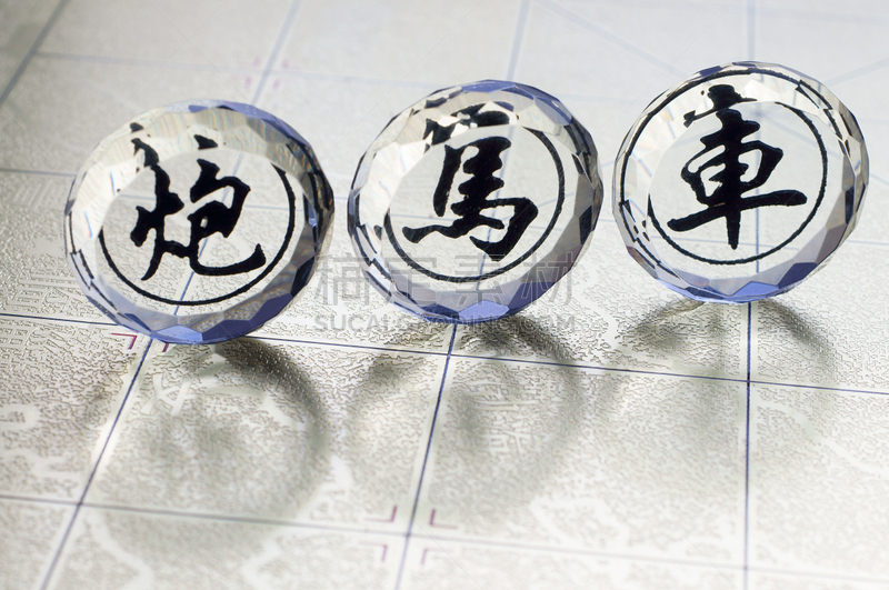 中国象棋,成一排,水晶玻璃器皿,中文,汉字,选择对焦,商务策略,水平画幅,银色,无人