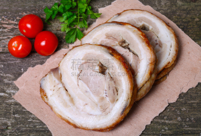腰肉,猪肉,烤的,小圆面包,香料,清新,蔬菜,格子烤肉,大白蝴蝶,动物身体部位