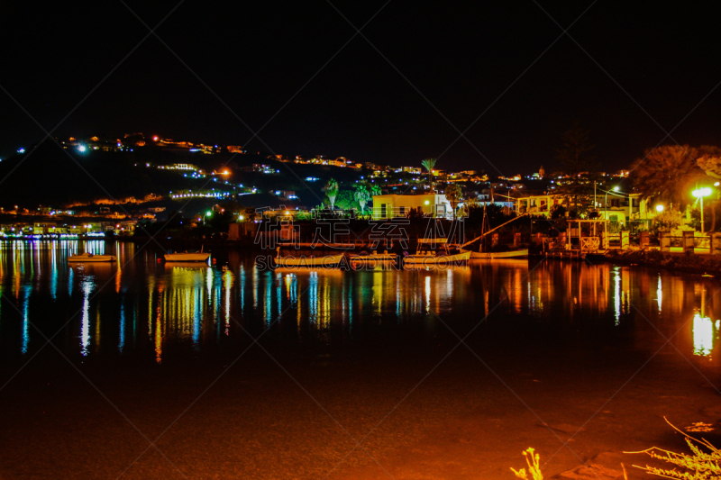 Miseno lake at night
