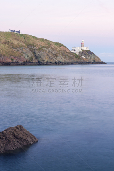 灯塔楼,霍斯,爱尔兰都柏林,垂直画幅,水,天空,山,大西洋,曙暮光,海岸地形