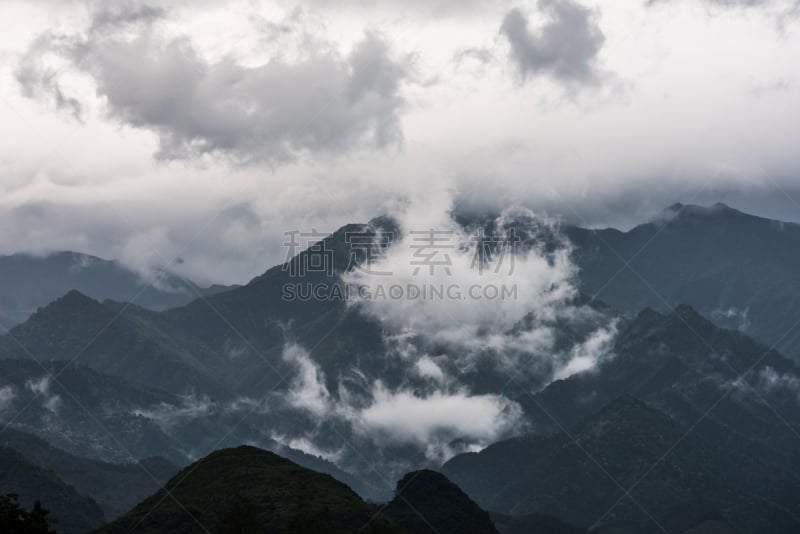 山,云景,航拍视角,阳朔县,桂林山水,兴平,阳朔,喀斯特,天空,美