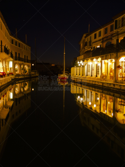 葛力莫港,水,街道,圣曹菲,蔚蓝海岸地区,垂直画幅,夜晚,无人,海港,运河