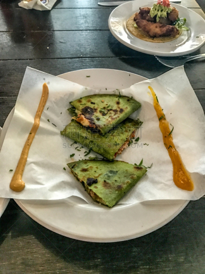 龙虾,油炸玉米饼,垂直画幅,格子烤肉,高视角,无人,膳食,海产,奶酪,特写
