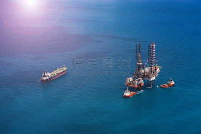 石油钻塔,航拍视角,地铁月台,空中加油机,高尔夫港湾,钻探设备,钻油机,采油平台,油罐车,油轮