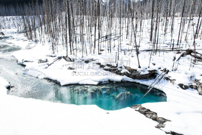 河流,山脉,加拿大落基山脉,水,天空,水平画幅,雪,旅行者,户外,干净