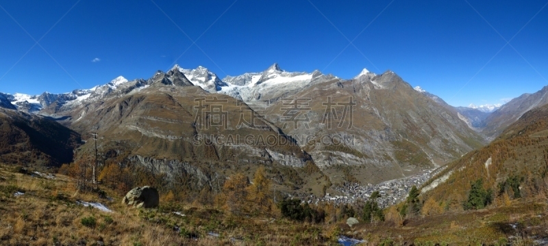策尔马特,魏斯峰,瓦莱斯州,天空,水平画幅,雪,无人,户外,瑞士阿尔卑斯山,落叶松