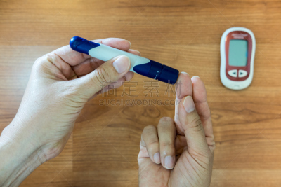 血糖检测,手,男人,血糖过低,血糖测定仪,解剖刀,葡萄糖,胰岛素,糖尿病,水平画幅