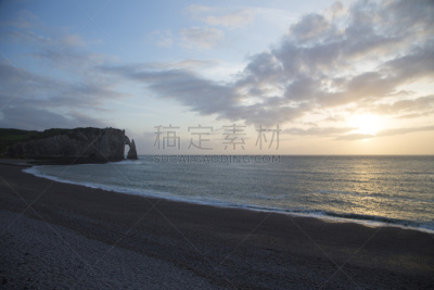诺曼底埃特塔尔海滩,白垩,法国,悬崖,俄勒巴斯特海岸线,雪花石膏,布列塔尼,水,水平画幅,山