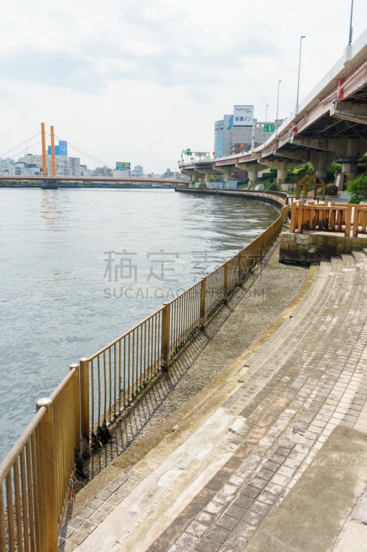 河流,日本,散步道,侧面视角,垂直画幅,水,天空,无人,户外,滨水