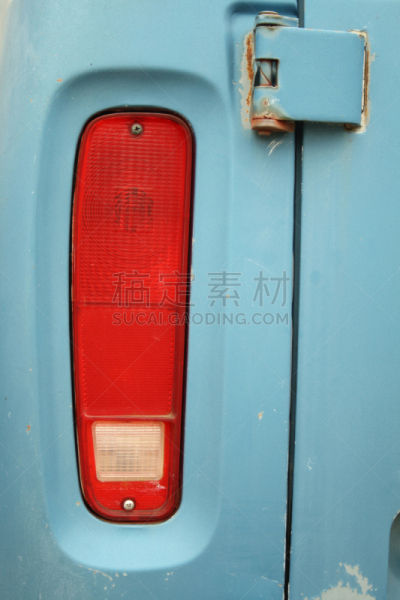 古典式,一个物体,转弯指示灯,垂直画幅,汽车部件,面包车,合页,蓝色,古老的,陆用车