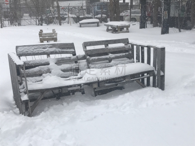 抽象,长椅,艺术,水平画幅,建筑,雪,无人,切斯球场,城市,单色调