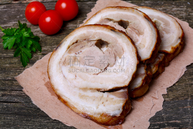 腰肉,猪肉,烤的,小圆面包,香料,蔬菜,清新,格子烤肉,大白蝴蝶,动物身体部位