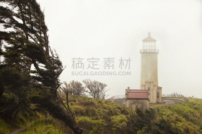 北岬灯塔,水平画幅,高个子,华盛顿州,无人,偏远的,建筑外部,户外,灯塔楼,雾
