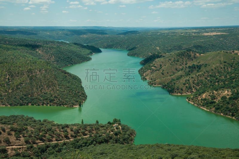 山谷,山,塔霍河,树冠,安静,屋顶,乡村风格,河流,岩石,夏天