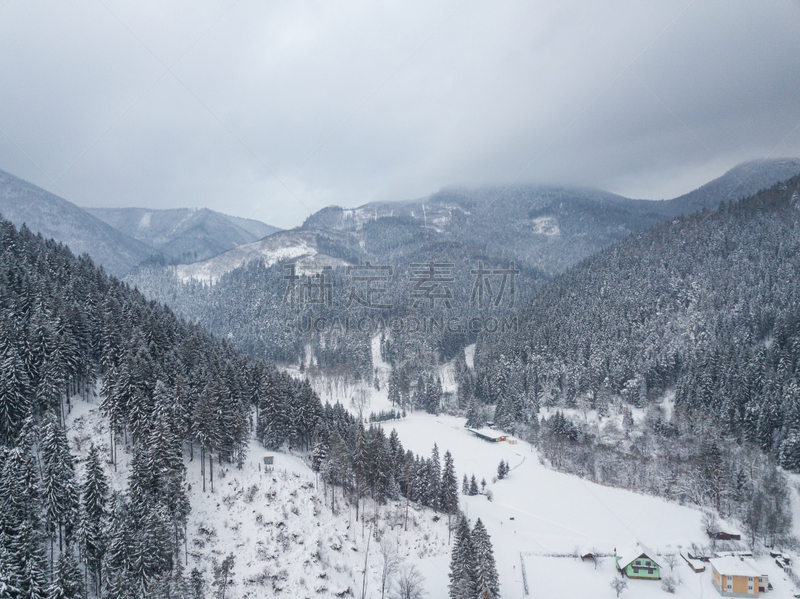 斯洛伐克,航拍视角,格林威治村,山谷市,寒冷,雪,背景,户外,天空,山谷