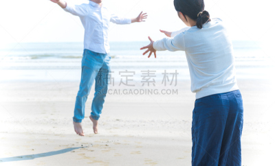 伴侣,海滩,幸福,爱人海滩,夏季系列,水平画幅,情绪压力,夏天,户外,仅成年人