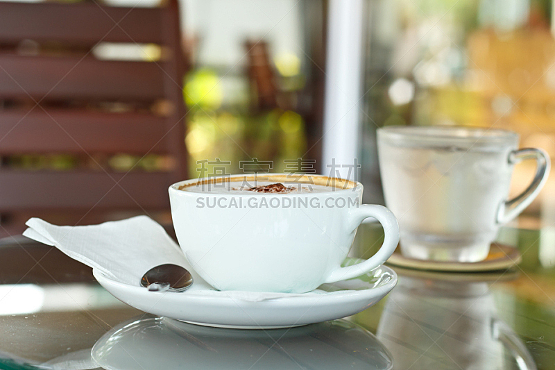 咖啡,拿铁咖啡,桌子,水平画幅,无人,早晨,特写,2015年,清新,咖啡杯