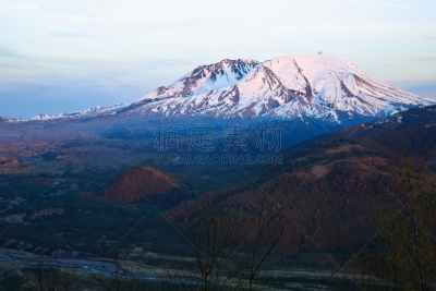 华盛顿州,美国,圣海伦火山,国际著名景点,美国西北太平洋地区,灵感,云,黄昏,已灭绝生物,雪
