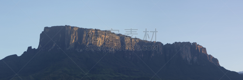 罗赖马山,天空,蓝色,拉格兰萨巴那,平顶山,委内瑞拉,水平画幅,夏天,户外,石头