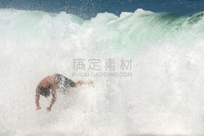 两只动物,水,水平画幅,非洲,户外,海洋,波浪,海浪,海滩,南非