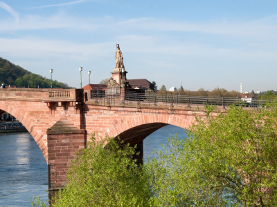 Karl-Theodor-Brücke