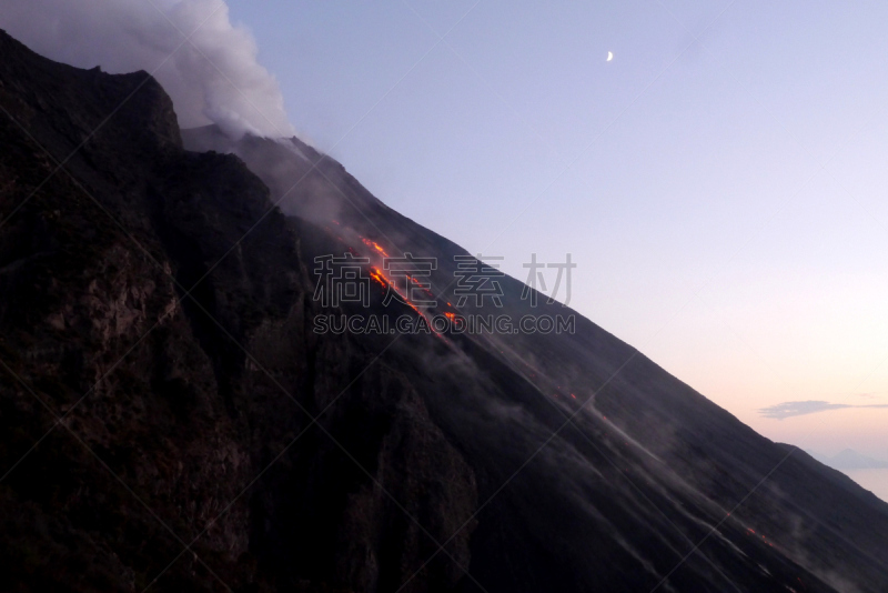 熔岩,斯托伦波里岛,斯特隆博利岛火山,渣块熔岩,天空,水平画幅,夜晚,无人,月亮,户外