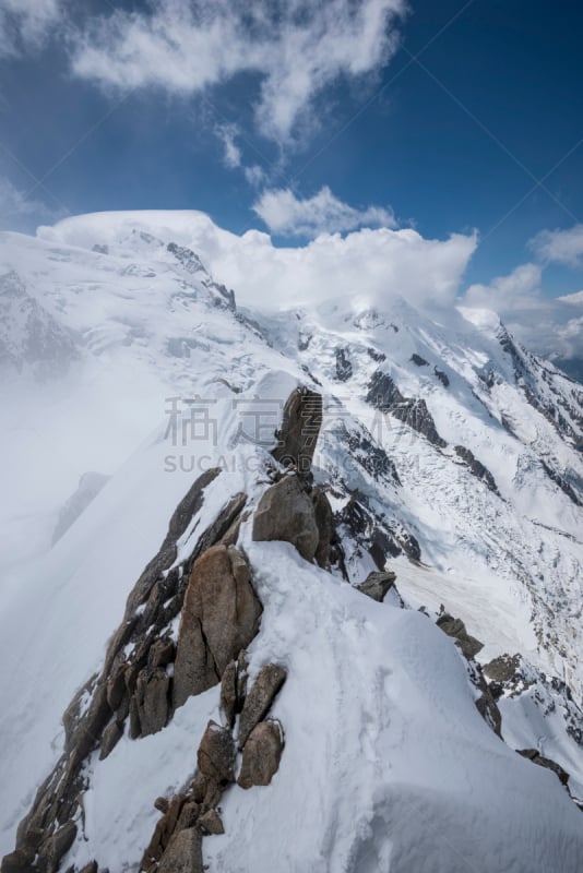 阿尔卑斯山脉,垂直画幅,无人,户外,霞慕尼,国际著名景点,勃朗峰,上萨瓦,山,著名景点