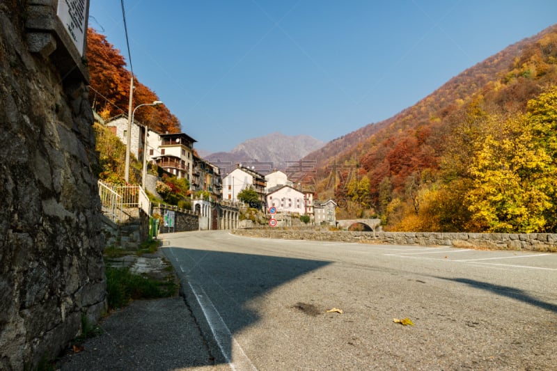 乡村风格,阿尔卑斯山脉,秋天,乡村,风景,天空,水平画幅,山,无人,古老的