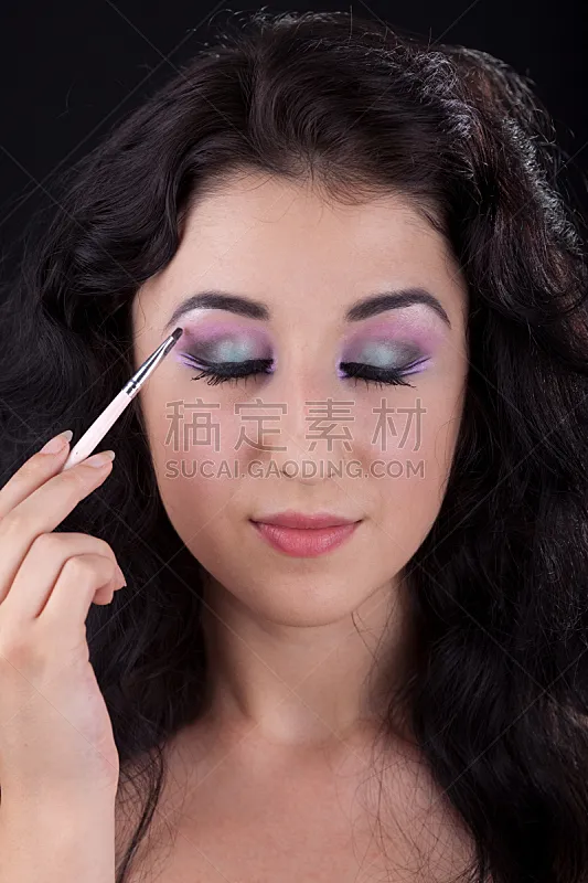 自然 彩妆 垂直画幅 正面视角 美 美人 纯净 化妆用品 干净 白人图片素材下载 稿定素材