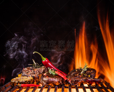 火焰,牛排,炊具,格子烤肉,嫩里脊排,水平画幅,格子,膳食,夏天,户外