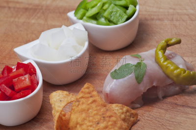 玉米饼,烤辣椒,辣玉米片,薄烤饼,水平画幅,灯笼椒,无人,椒类食物,鸟类,夏天