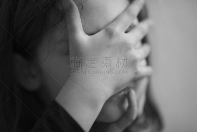 人的脸部,女孩,手,可爱的,暴力,背景分离,仅一个女孩,肖像,摩尔多瓦共和国,一个人