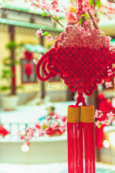 中国结,红色,中国元宵节,中国灯笼,传统节日,灯笼,垂直画幅,雪,无人,古典式