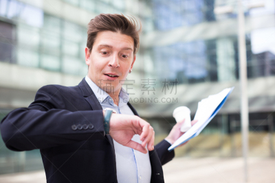 紧迫,男人,重要,会议,注视镜头,忙碌,十城区,腕表,水平画幅,套装