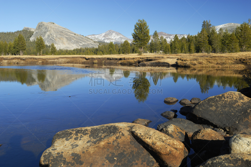 图奥勒米河,tuolumne meadows,加利福尼亚内华达山脉,水平画幅,无人,户外,花岗岩,彩色图片,山,河流