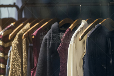 商店,服装店,女人, 米兰,水平画幅,纺织品,夏天,棉,现代,支架