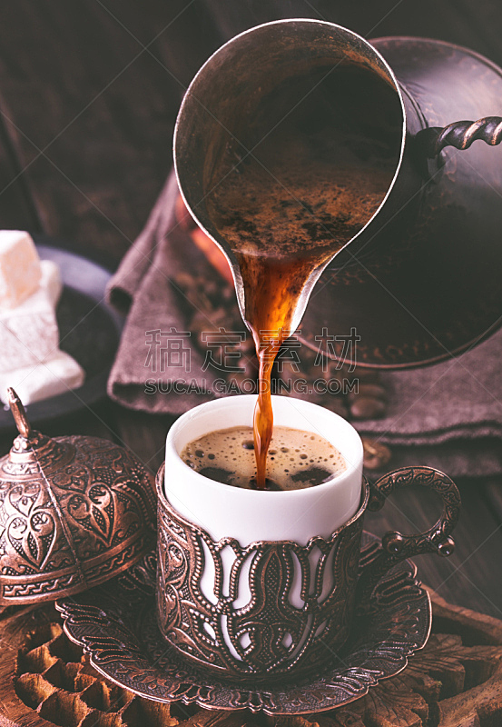 土耳其清咖啡,锦缎,咖啡壶,黑咖啡,青铜色,垂直画幅,烤咖啡豆,褐色,无人,饮料