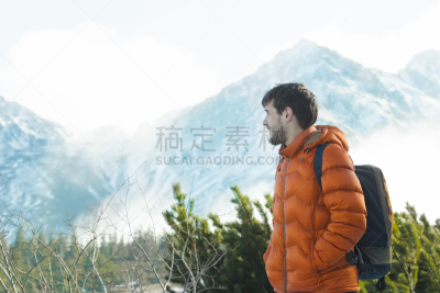 侧面像,雪,非凡的,看,视角,棉袄,拓野运动,休闲活动,男性,仅男人