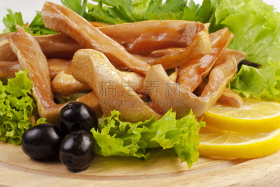 熏三文鱼,肚子,水平画幅,绿色,烟熏食品,木制,三文鱼,腹腔,构图,切块